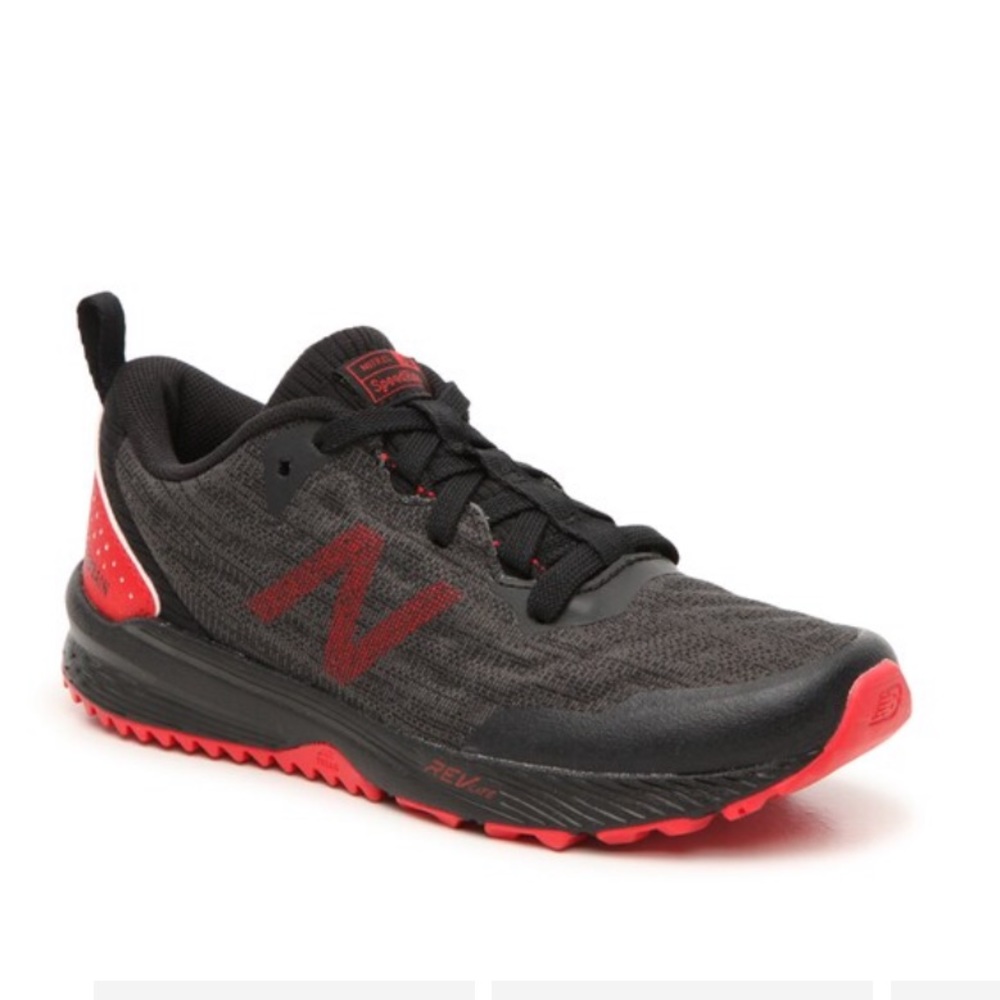 New balance big boys‎ Speedride Nítrel sneakers, size 4